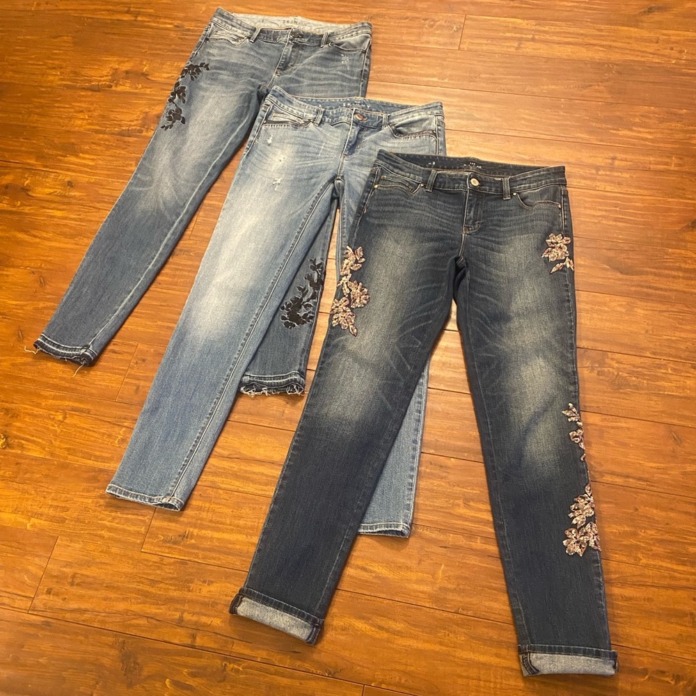 Set Of White House Black Market Jeans, Size: 2